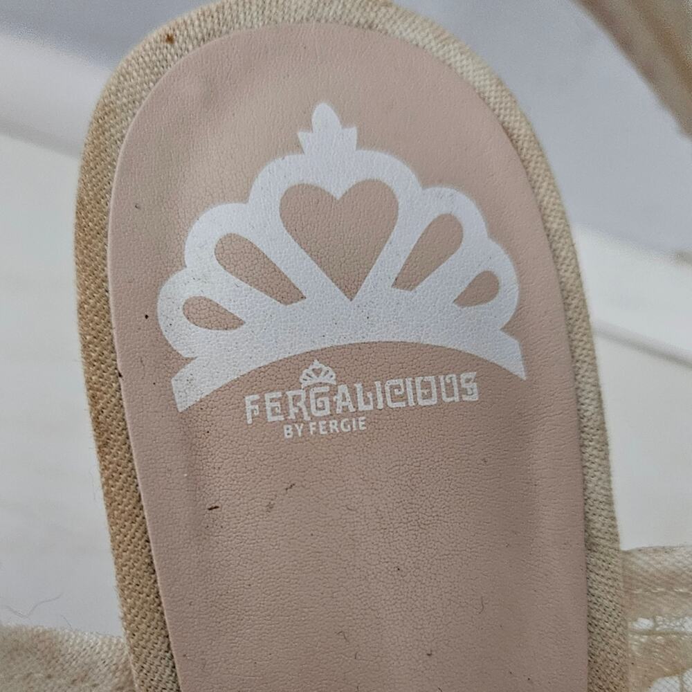 Fergalicious Vandalia Cream Women's size 9 M Lace Wedge Sandal Shoes - Picture 5 of 8